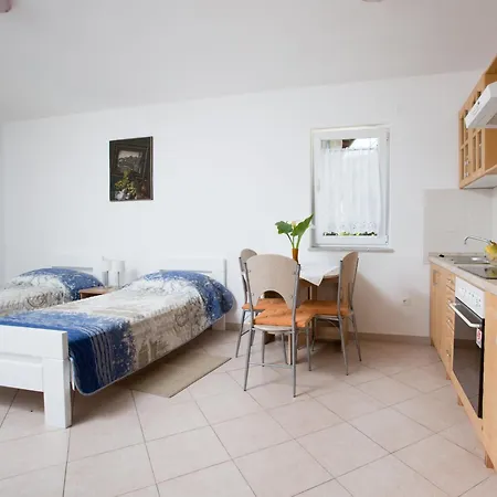 Vero-3 By Interhome Appartement Opatija